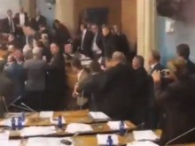 Депутати се млатиха в парламента на Черна гора