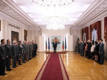 Президентът връчи пагоните на военнослужещи, удостоени с висше офицерско звание