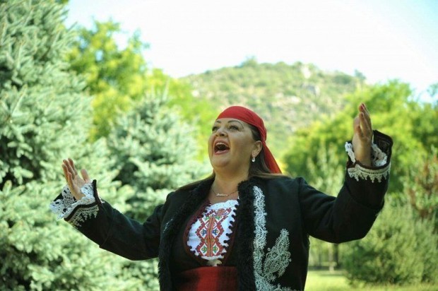 Певицата с най мощния глас на света е от Пловдив   Смиляна