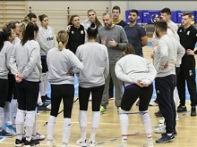 България играе още две контроли с Хърватия, но мачовете са затворени за публика