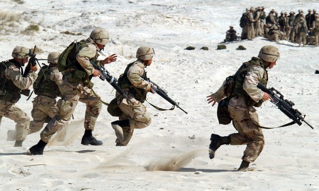 САЩ изпращат още почти 3000 войници от сухопътните сили в
