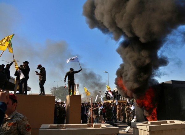 Иракските Сили за народна мобилизация бел ред организация шапка