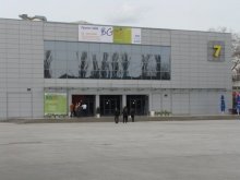 Общински съветници за малко да подпалят панаира