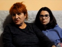 Държавата отказа лечение на 18-годишно момиче с изключително рядко заболяване