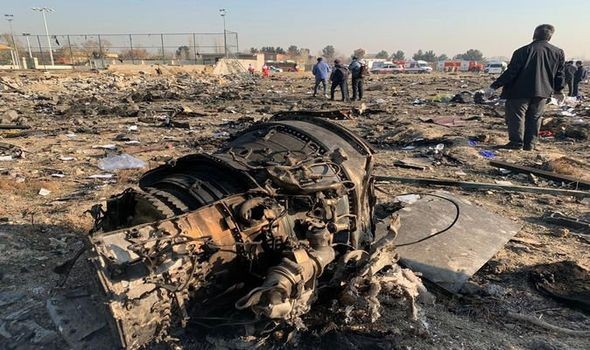 Има доказателства че разбилият се в Иран украински пътнически самолет