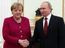 Меркел на важна визита в Русия, Путин увери: "Северен поток 2" ще има!