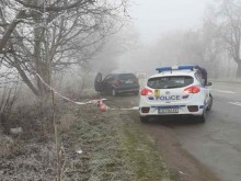 Тежка катастрофа със загинала водачка и пострадало дете край Русе