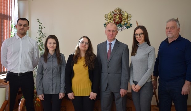 Четирима юристи избраха Окръжен съд – Варна за да започнат