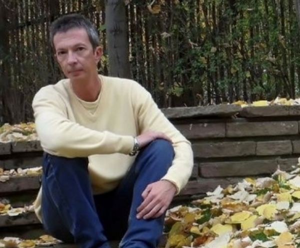Фейсбук
Месец след като известният журналист Марио Трифонов бе открит мъртъв