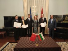 Китайски гигант ще изгражда електробуси в България