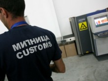 Неизвестни обраха митницата в Благоевград, полицаи и прокурори са на място