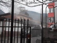 Читател: Църквата трови живота ни в Асеновград
