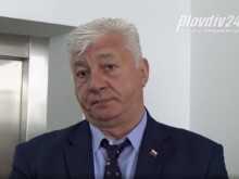 Здравко Димитров: Най-добре е да се направи нова сграда на Общината
