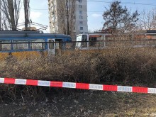 Момче загина при адски сблъсък на трамваи в столицата