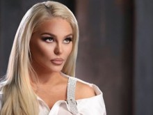 Деси Слава в неприятна ситуация
