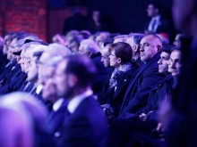 Борисов в Аушвиц: Дълбоко скърбим за милионите невинни жертви