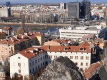 Поискаха въжена линия до едно от тепетата в Пловдив!