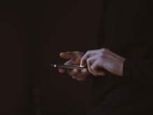 Експерти доказаха как смартфоните причиняват рак