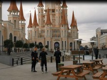Вижте как се забавляваха "смърфовете" през последния си почивен ден в Турция