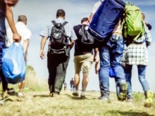 Гърция ще изгради още 20 нови центъра за настаняване на мигранти