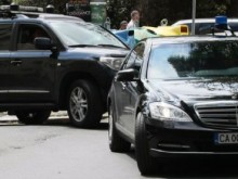 Пътен инцидент с кола на НСО в Пловдив