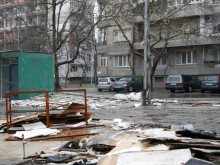 Развалят пловдивски пазар, мястото се превърна в бунище