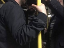 Сигнали за отвличане на момичета по спирки всяват паника