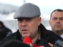 Арестуваните митничари на Калотина са вземали масово подкупи от 10 до 100 евро
