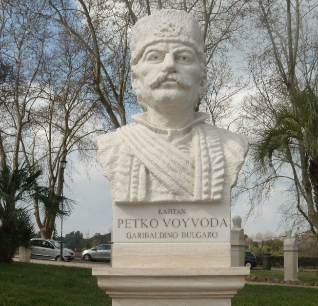 > Бюст-паметник на Капитан Петко войвода в РимПетко Кирков Киряков,