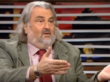 Миленко, който се изгаври с България, ще проверява дали Земята е плоска