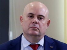 Гешев: Ние сме богата държава, просто се краде много