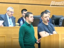 Защитниците на парка зад хотел "Санкт Петербург": Спрете продажбата на зелени площи!