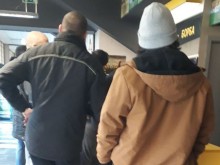 Срив в системата за билети изнерви фенове на Ботев, продават се странни хартийки