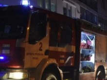 Голям пожар избухна в къща в Русе тази вечер