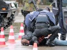 Стрелба в Берлин завърши с една жертва и много ранени