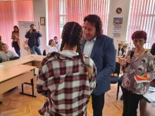 Отличиха с грамоти възпитаниците на най-доброто спортно училище в страната