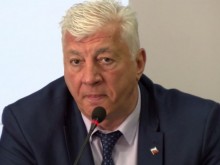 Зико да мине курс по публично говорене, ако иска да управлява
