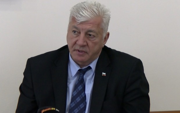 Кметът открива обновената сграда на ДЯ "Детски смях"