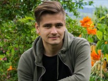 БНТ цака конкуренцията със секси синоптик