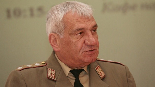 Внезапната кончина на началника на отбраната ген Андрей Боцев шокира