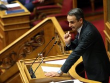 Гръцкият премиер: Увеличаваме охраната на границите си!