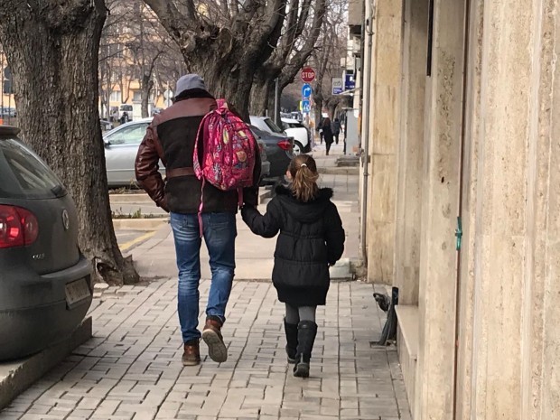 Официално: Грипна ваканция в редица наши големи градове!