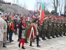 Вижте страхотното изпълнение на химна на Бунарджика в Пловдив днес!