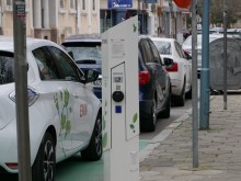 Нова зарядна станция за електромобили в сърцето на Пловдив!