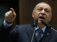 Ердоган ще продължи да пуска бежанци, акo ЕС не изпълни исканията му