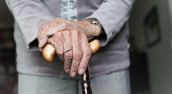 Дете на осем години ограби 88-годишен пенсионер, взе му 40