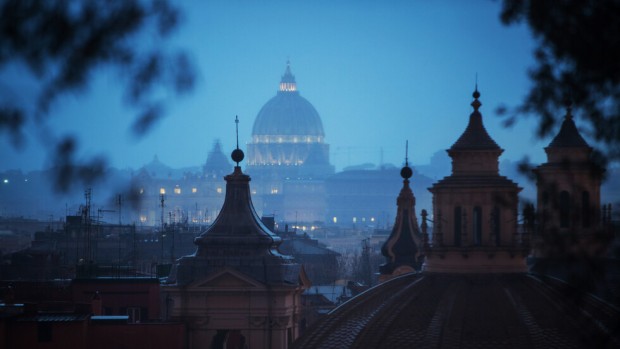 Ватиканът съобщи че традиционните празници на Великденската седмица ще се