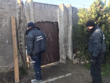 Затвориха и завардиха голяма ромска махала у нас!