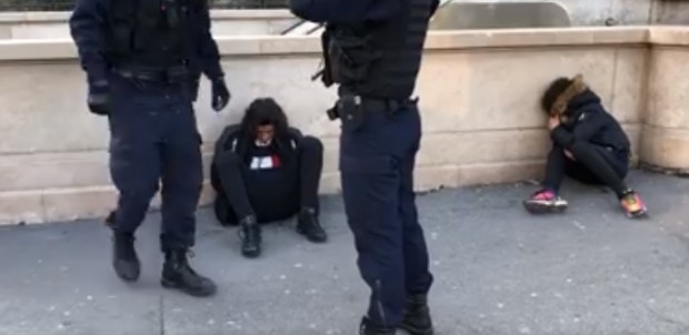 Невероятен шок преживя във Франция репортерката на Нова ТВ Петя