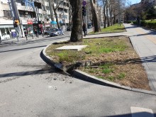 Читател: Малко започва да ми писва!